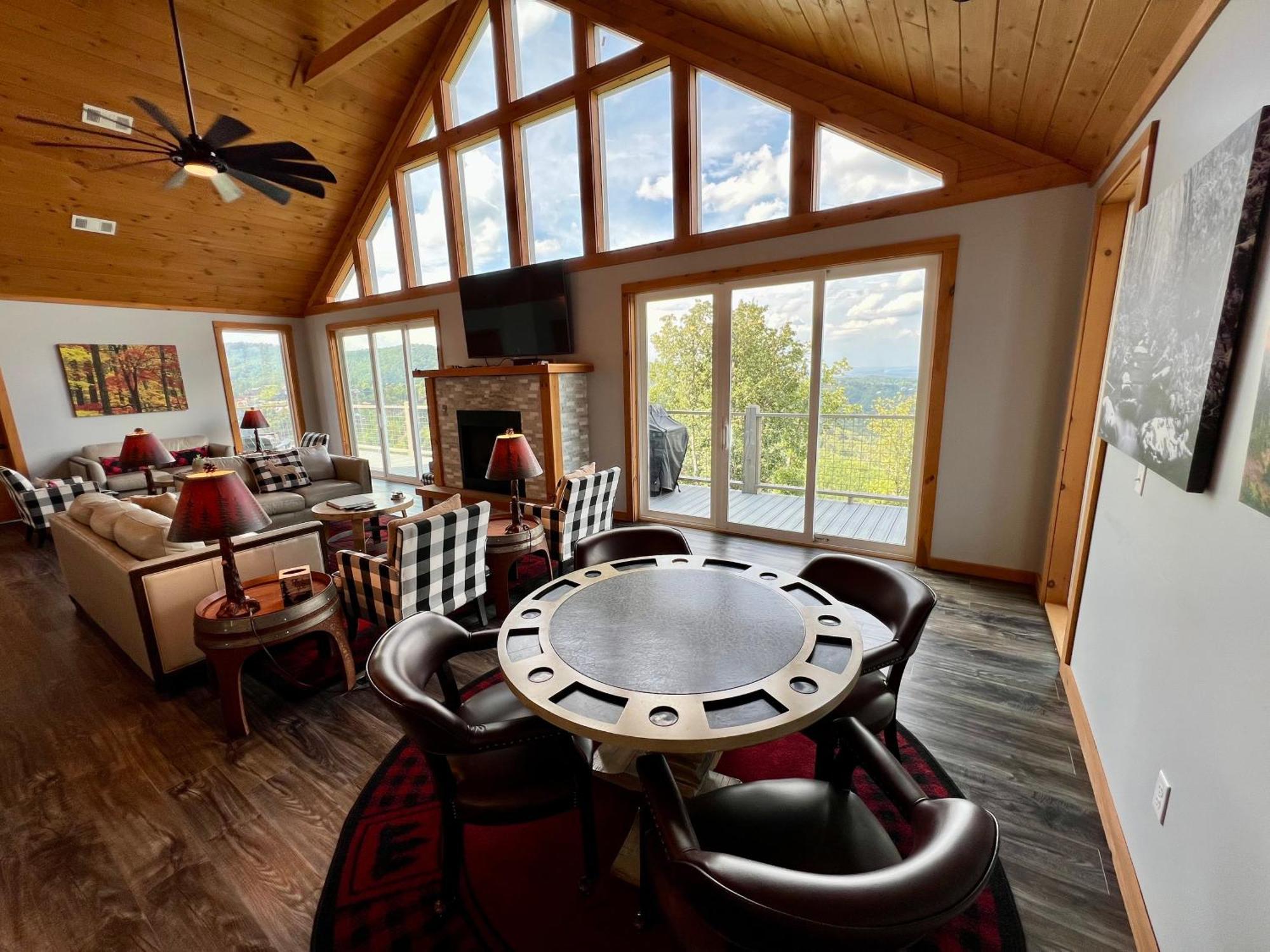 Close Enough To Perfect Luxurious 4 Bedroom Cabin With Game Room & Stunning Views Gatlinburg Exterior photo